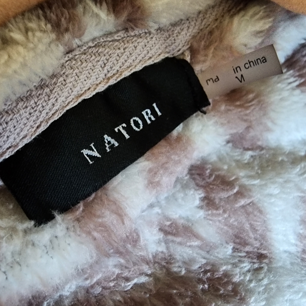 Natori Robe - Picture 8 of 11